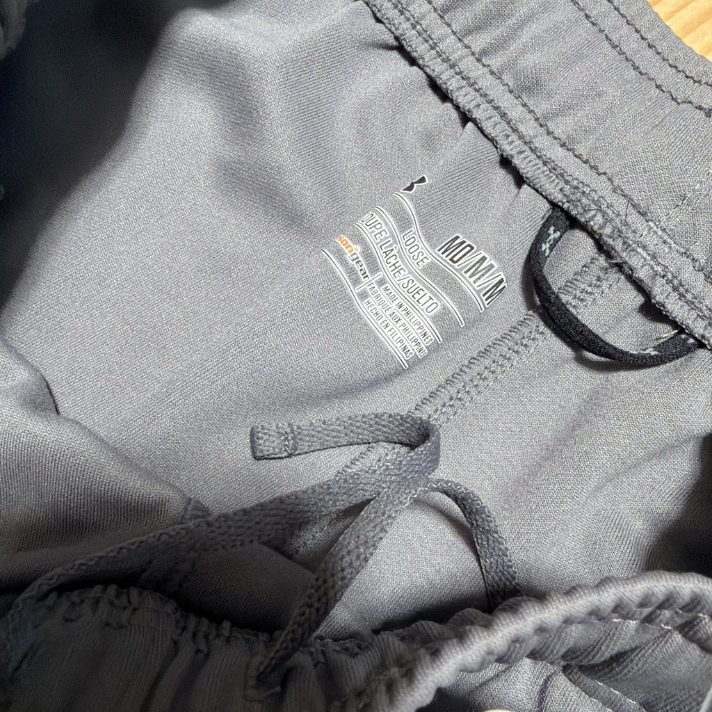 NWT Under Armour All Season Gear Womens Medium Workout Warm-Up Pants Grey