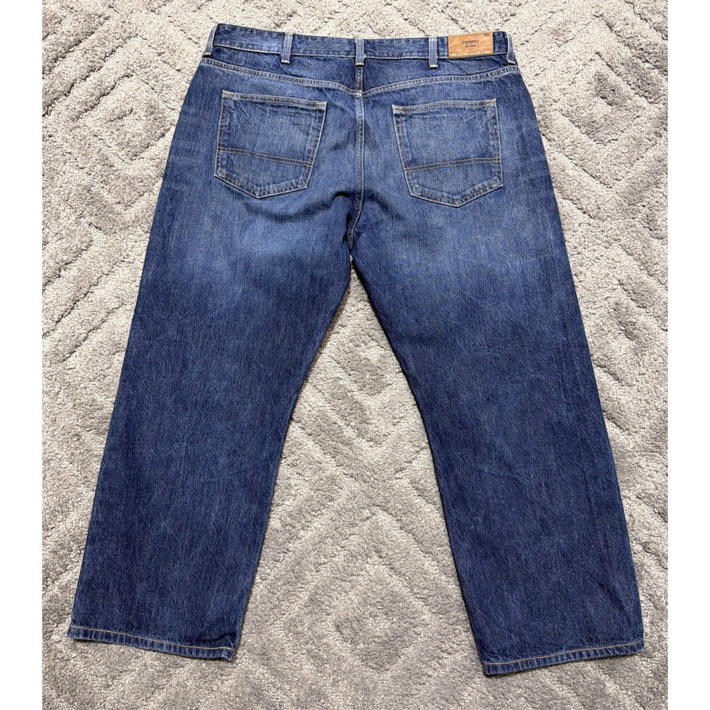 Men's 38x28 Tommy Hilfiger Relaxed Freedom Blue Denim Medium Wash Jeans Baggy