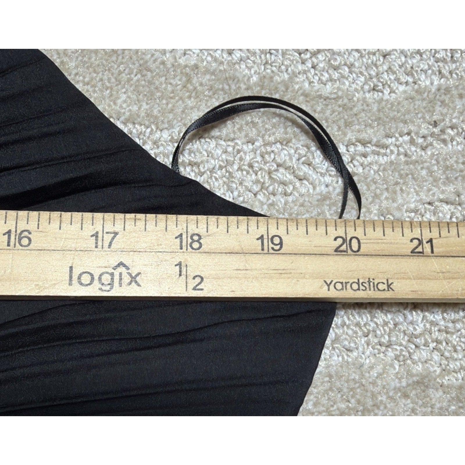 New Express Black V-neck Pleated Lined Mini Dress Size L NWT 88$ Msrp