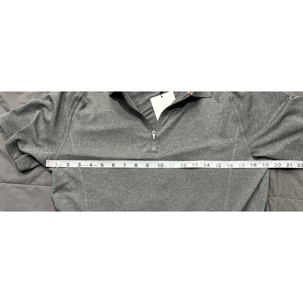 NWT Wilson Henley 1/4 Zip M Series Hybrid Activewear Gray Polo - Large Msrp 78$