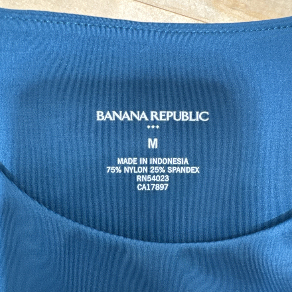 NWT Banana Republic Women's Teal Blue Cropped Long Sleeve Compression Top Size M