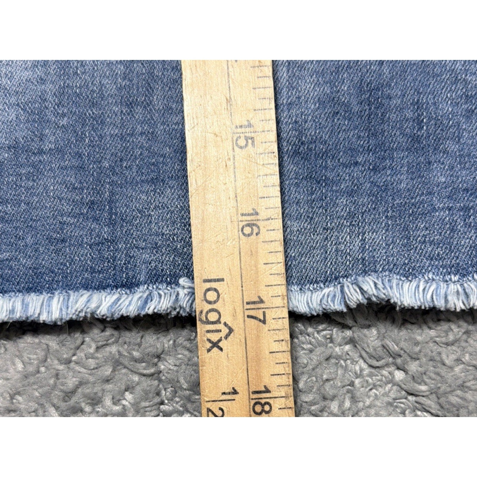 New York & Company SoHo Distressed Women's Jean Skirt Plus Size 18 Stretch