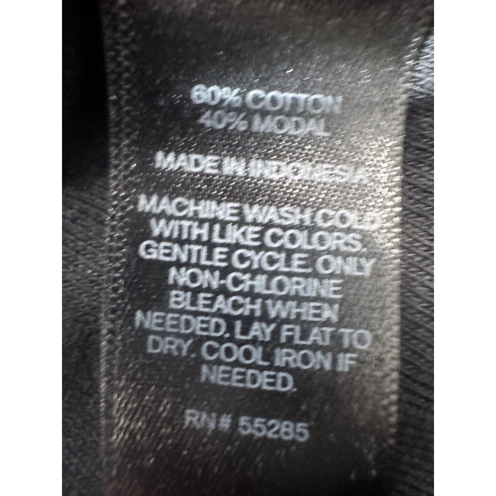 EXPRESS SEXY BASIC DARK Black TOP- 3/4 SLEEVE -FRONT DESIGN Women’s Size Large