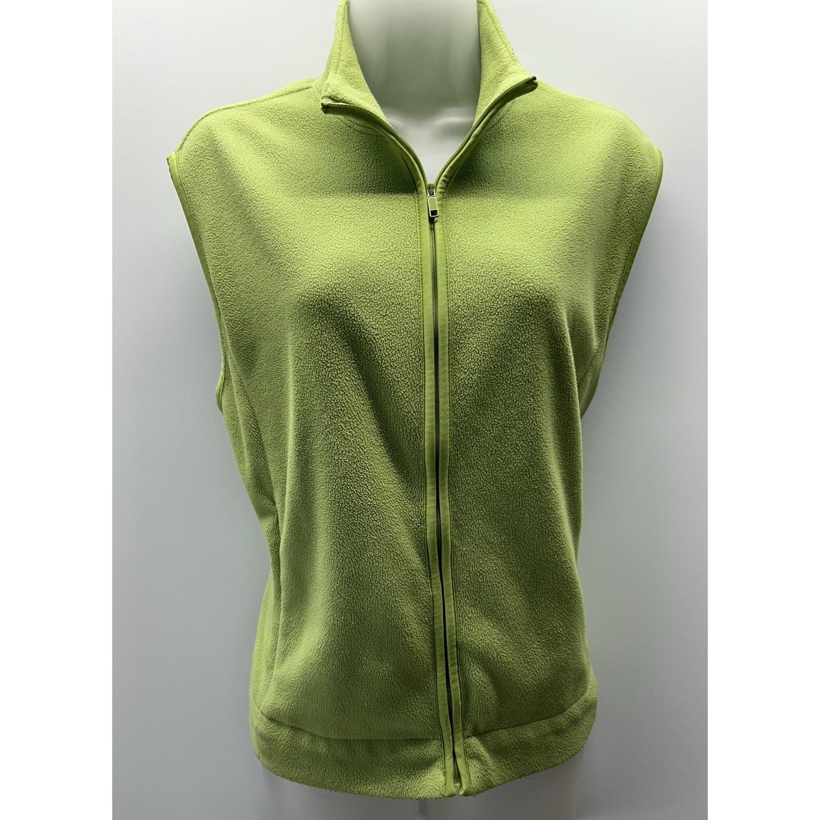 OLD NAVY Women’s SizeXL Vest Full Zip Light Weight Fleece With Pockets GREEN.