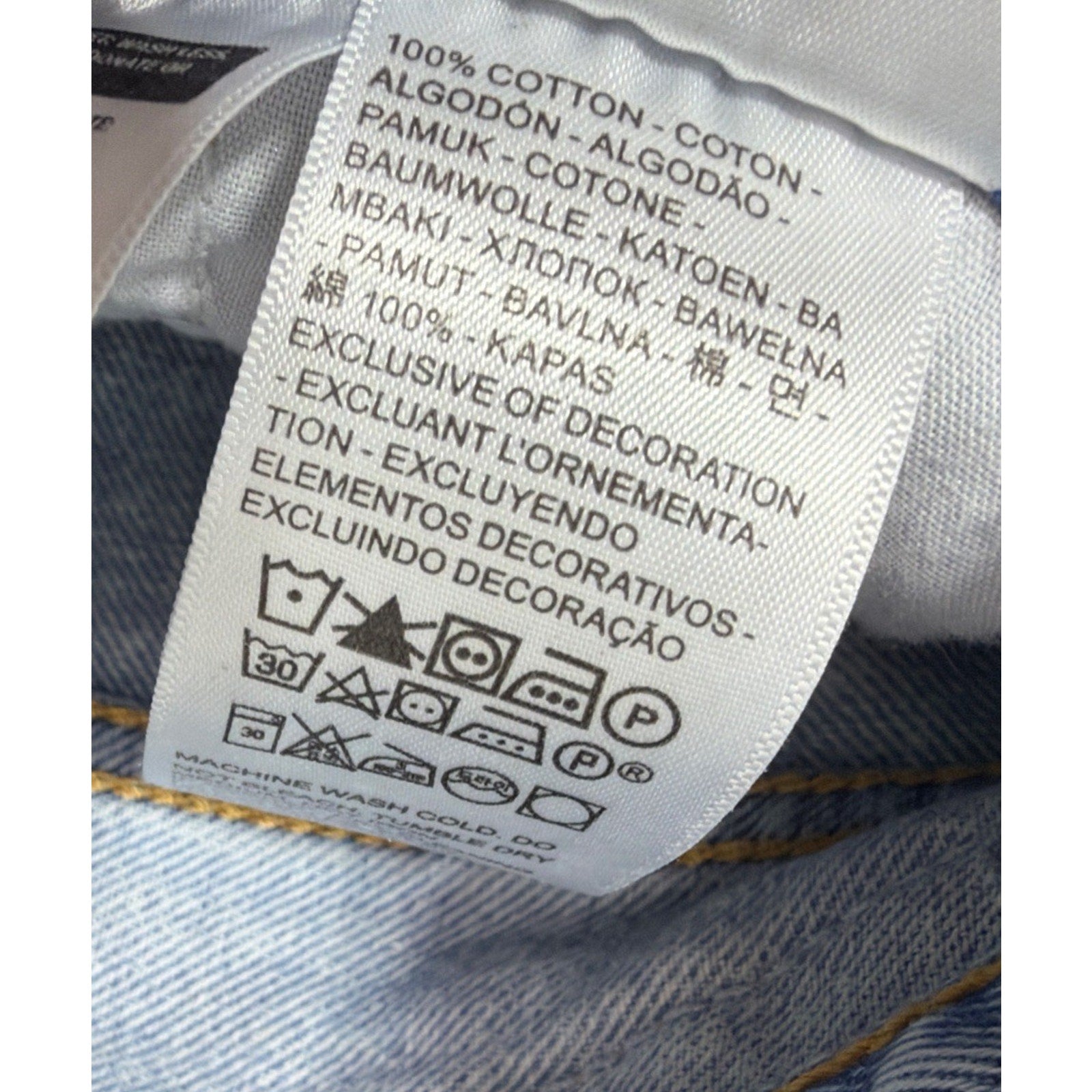 Levi’s Ribcage Straight Ankle 28 High Rise Distressed Light Wash Button Fly
