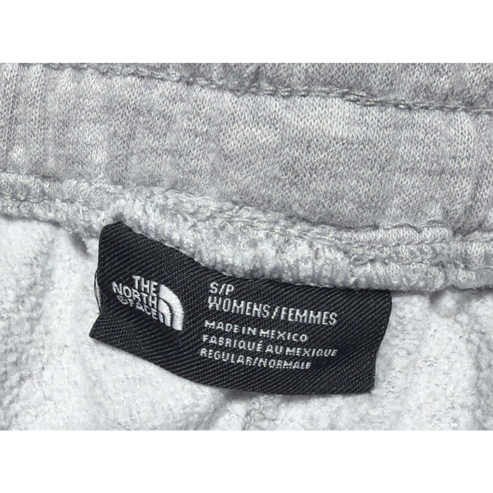 The North Face Women's Essential Fleece Jogger Sweatpants Size S Heather Gray