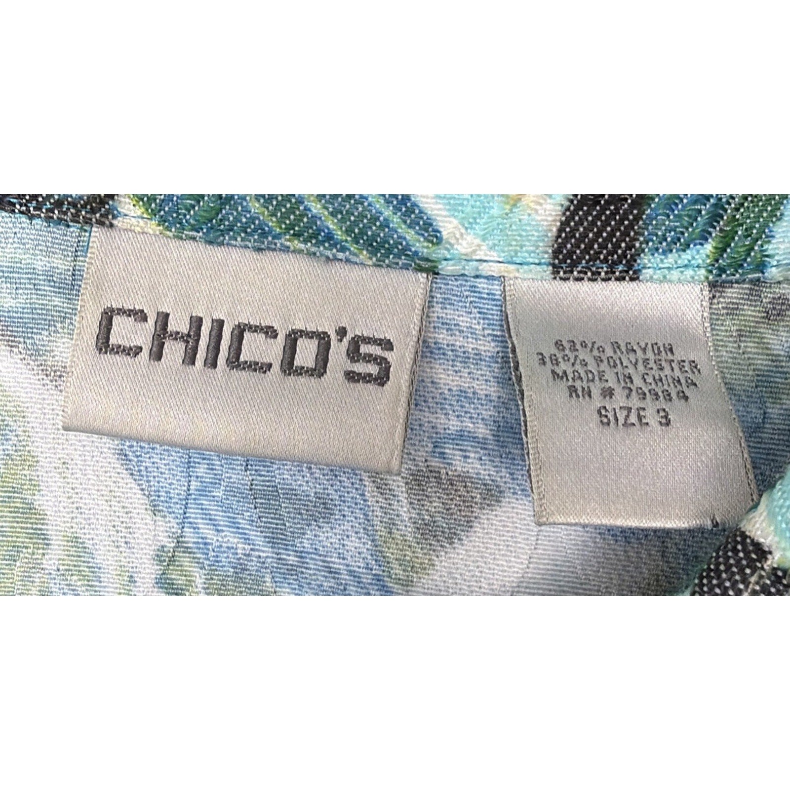 Women’s Chico's Snap Front Jacket Tropical Print Size 3 XL Blues & Greens