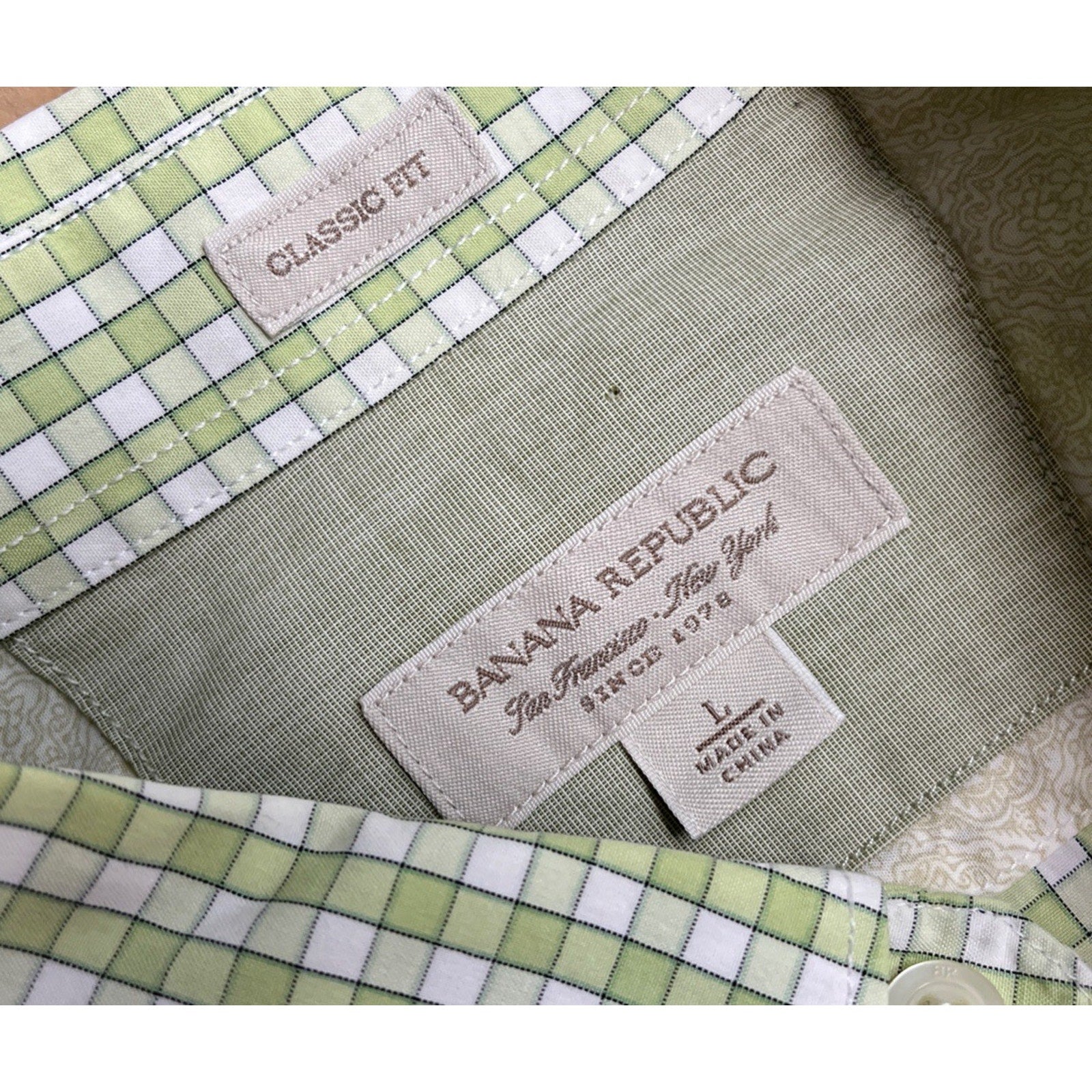 Banana Republic Mens Green Gingham LS Button Front Classic Fit Shirt Size L EUC