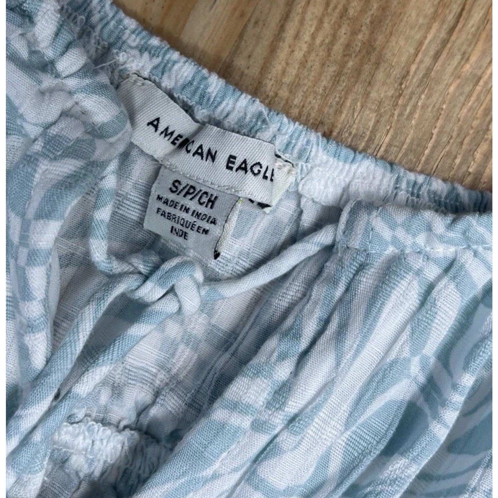 American Eagle Blue And White Smocked Tie Front Camisole Size Small