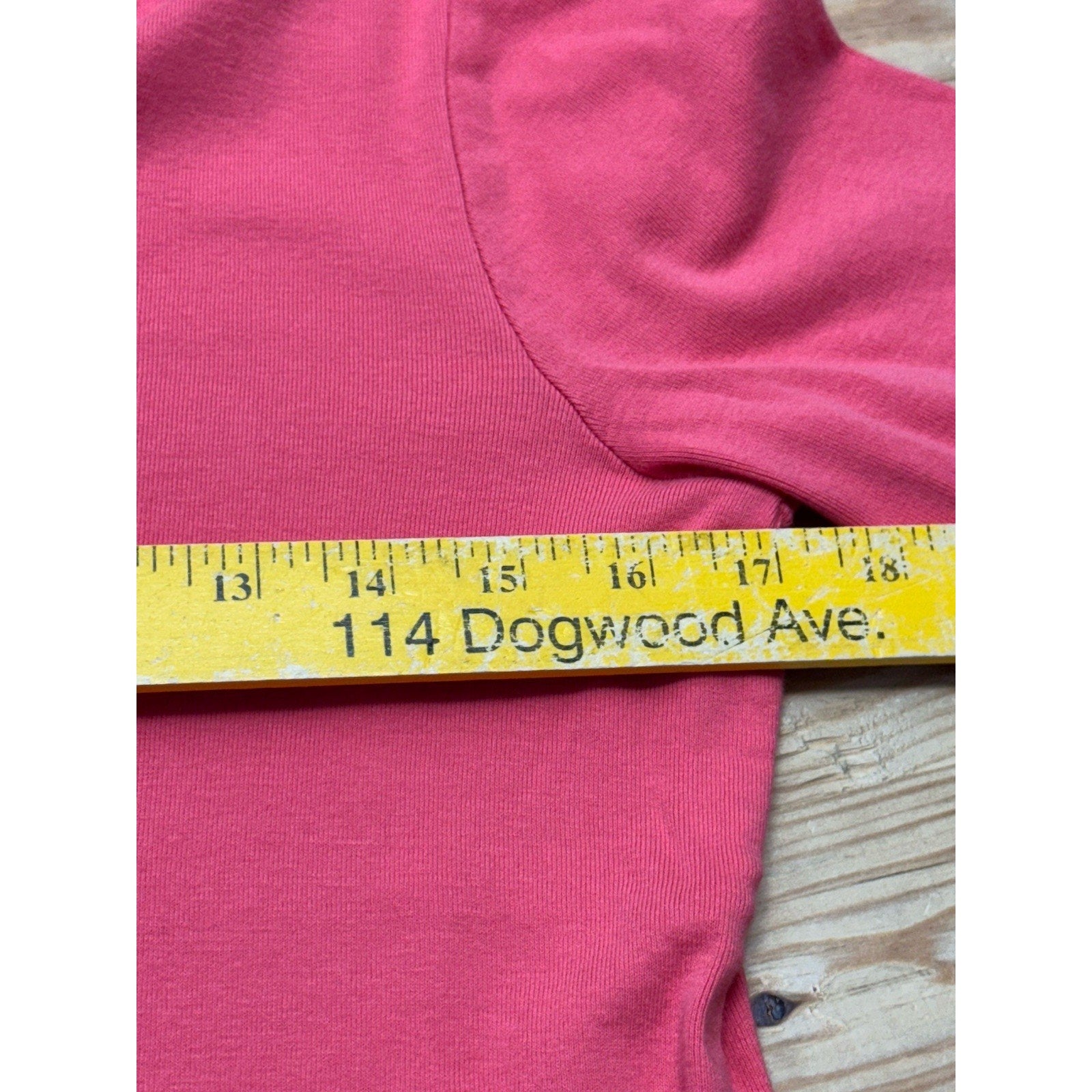 Chico's Solid Pink Red Short Sleeve V Neck Tee Shirt Top Casual Women’s Small