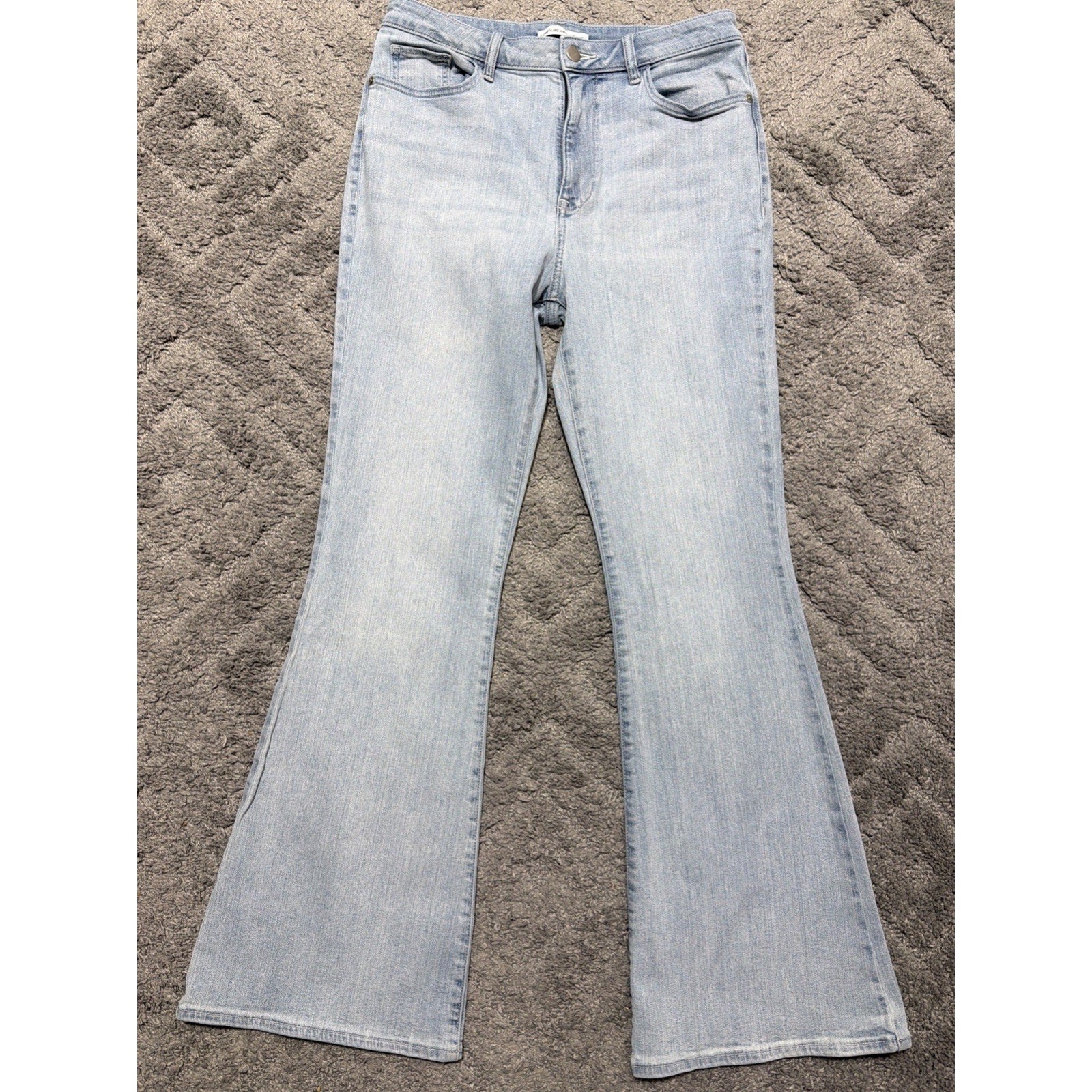 Textile Elizabeth and James Light Denim High rise Flared Jeans Women's 10-30