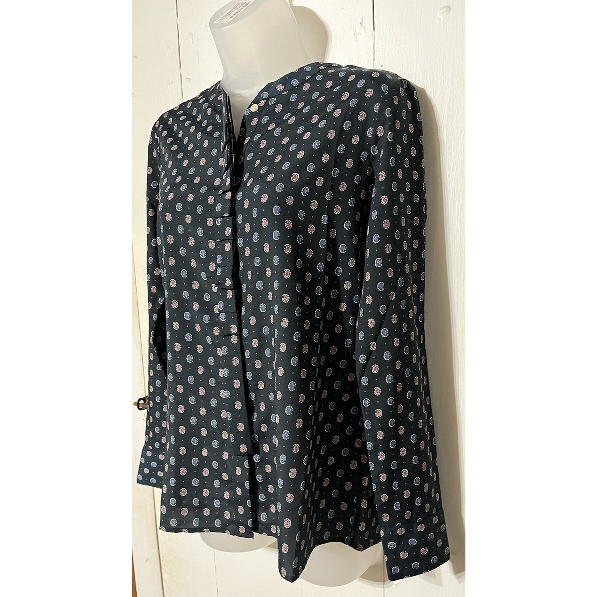 BANANA REPUBLIC Navy Paisley Foulard Long Sleeve Button Front Blouse Size XS
