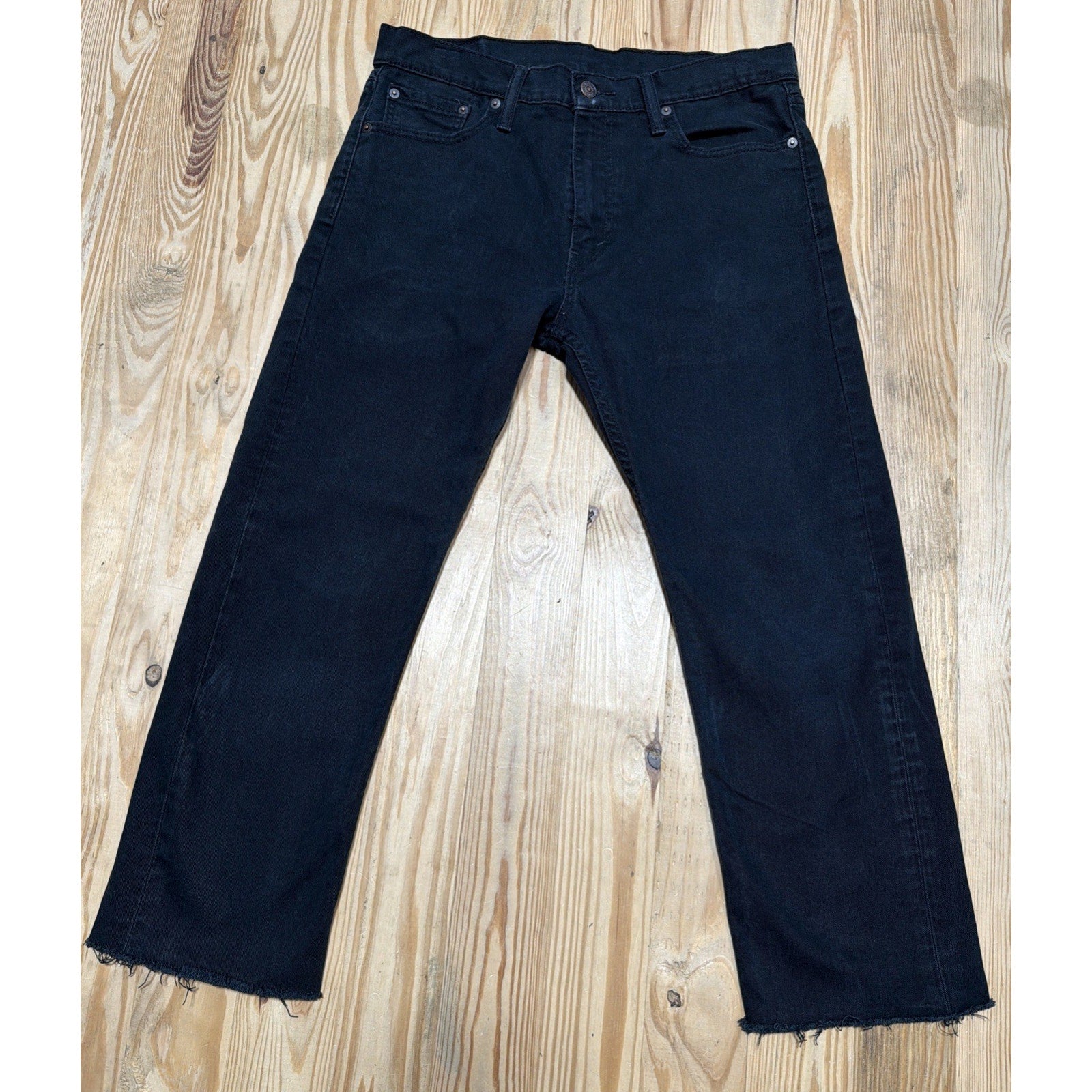 Levi's Men's Mid-Rise 513 Five Pocket Straight Leg Jeans Size Black 32x24 Cutoff