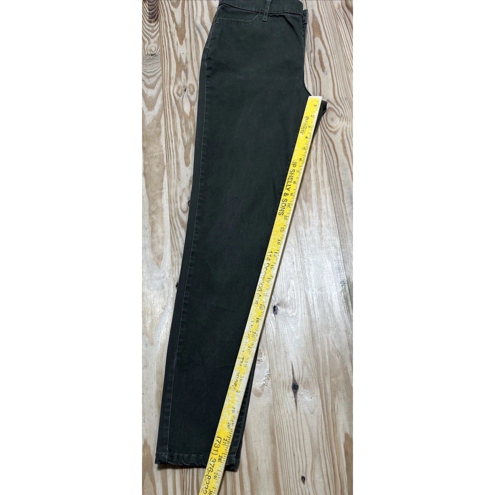 JUICY COUTURE Women’s Size 4 Olive Green Skinny Velour Jeans