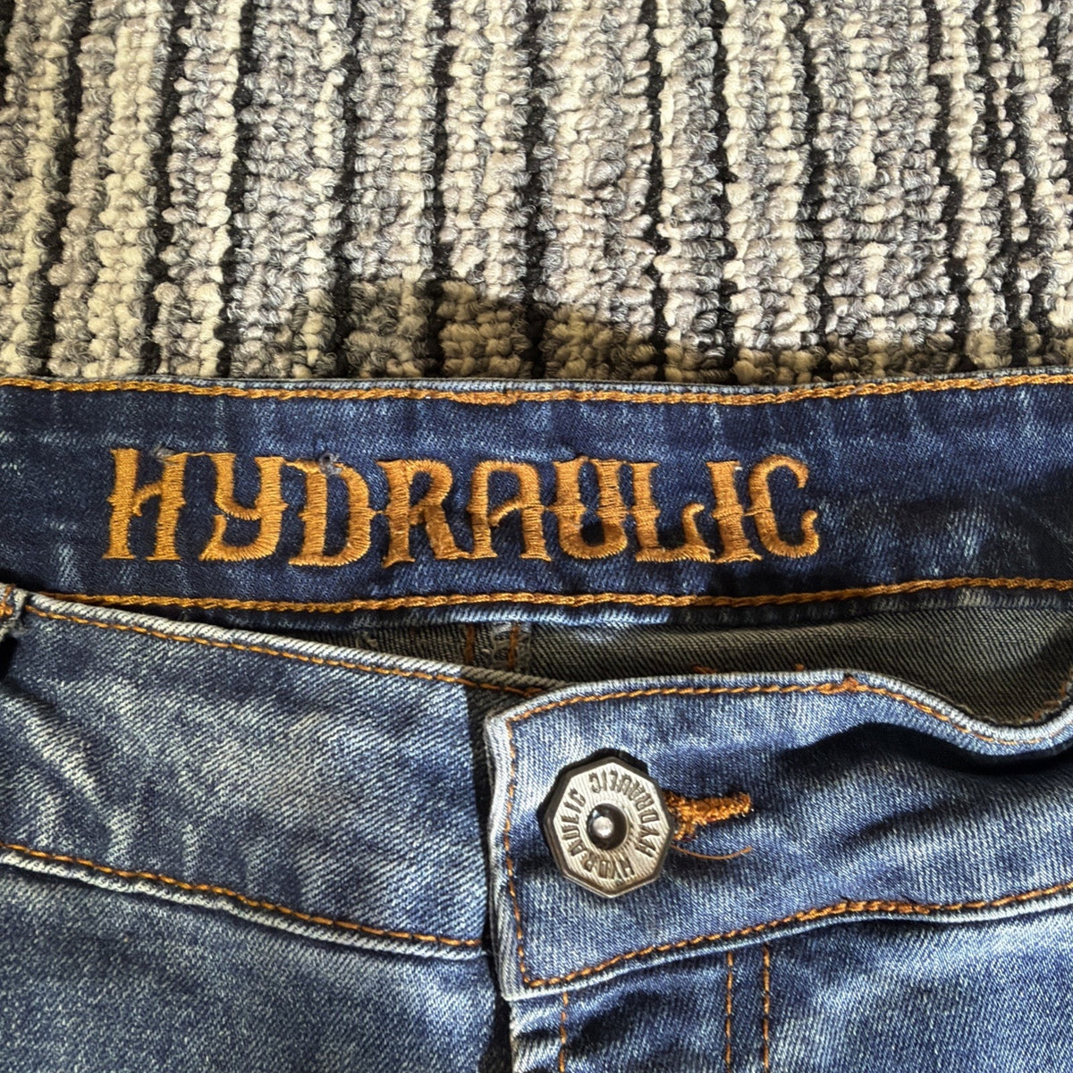 Hydraulic Men's Blue Technology Arc Slim Fit Stretch Denim Jeans Whiskered 38x32