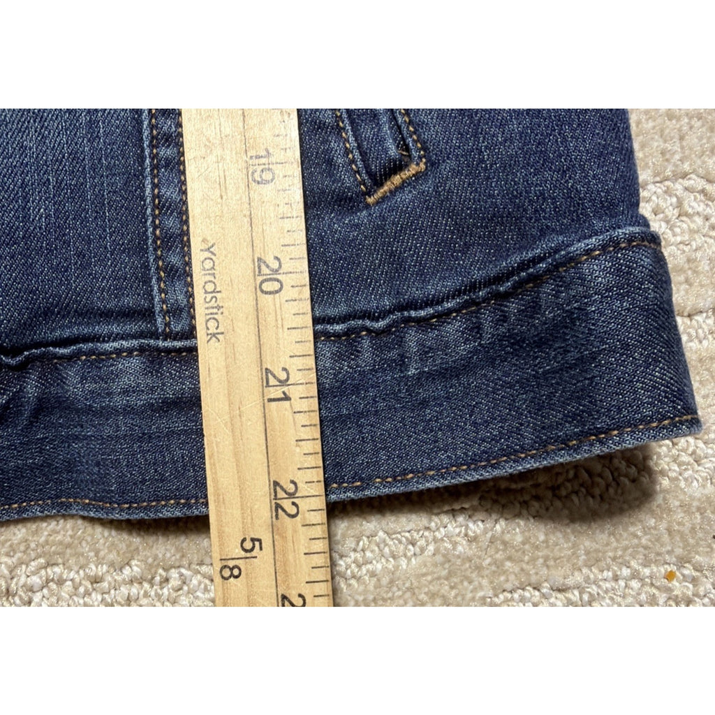 Eddie Bauer Womens Size M Denim Trucker Style Jacket Stretch Excellent