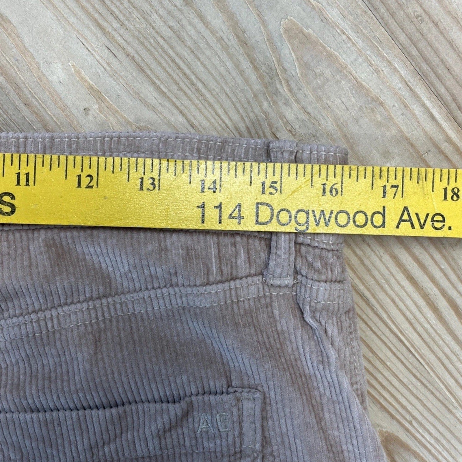 American Eagle Super High Rise Baggy Wide Leg Corduroy Cargo Pants 12