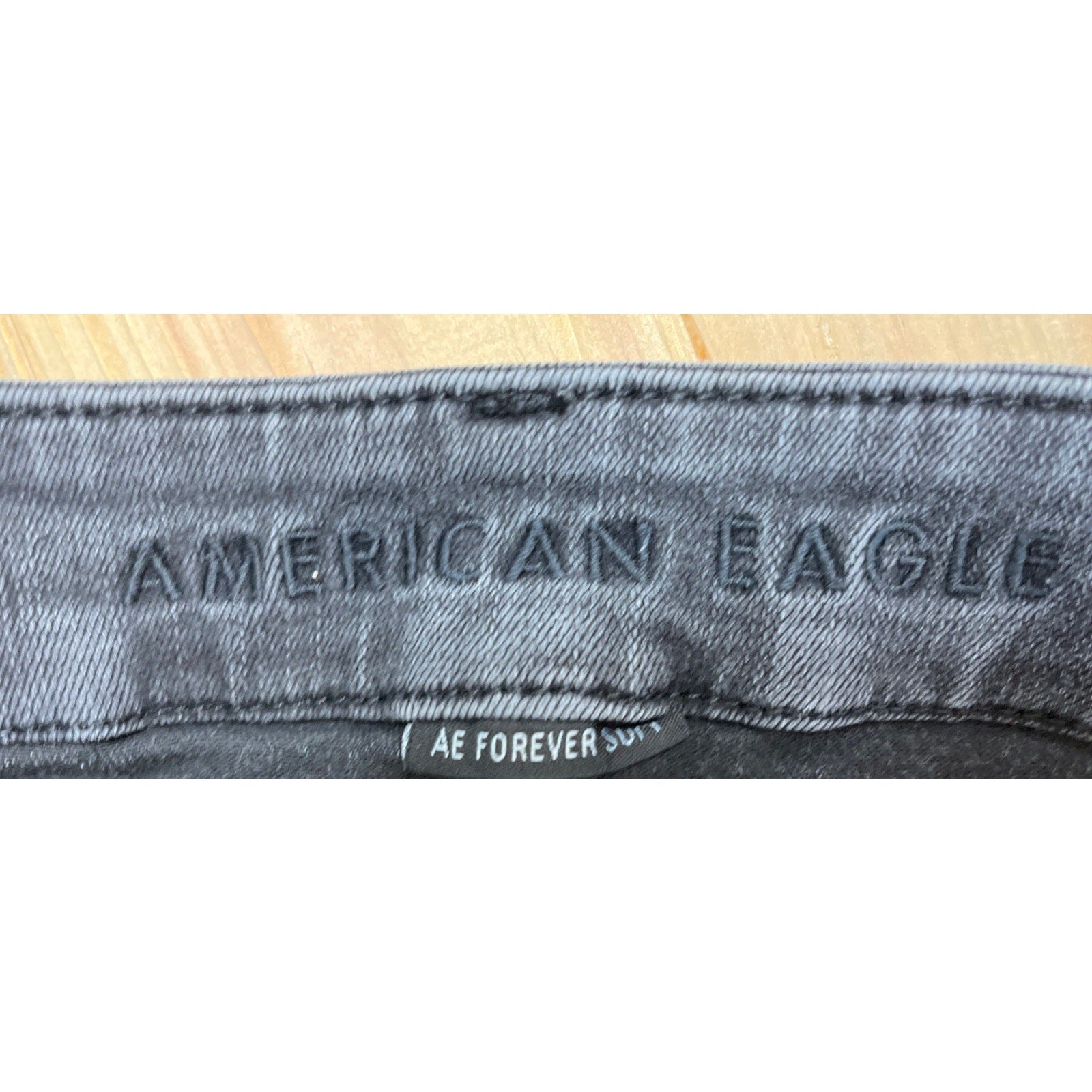 American Eagle Forever Soft Distressed Super High Waist Jeans 6 Jegging Black