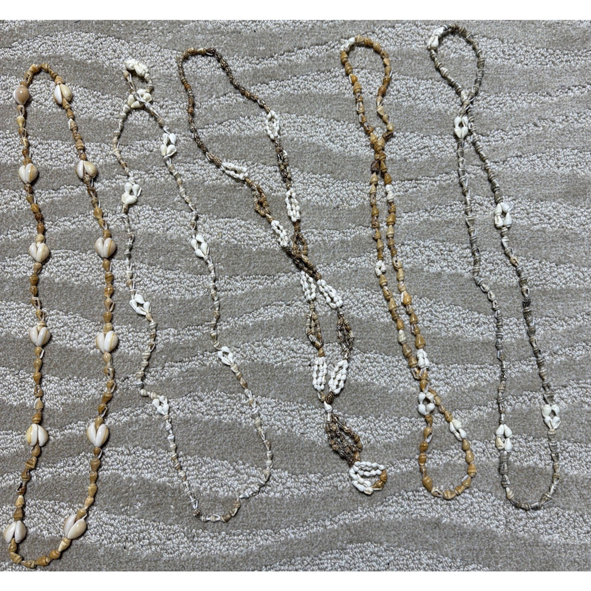 VINTAGE 10 Cowrie Sea Shell & Snail Long LEI NECKLACE Hawaii Luau Surf