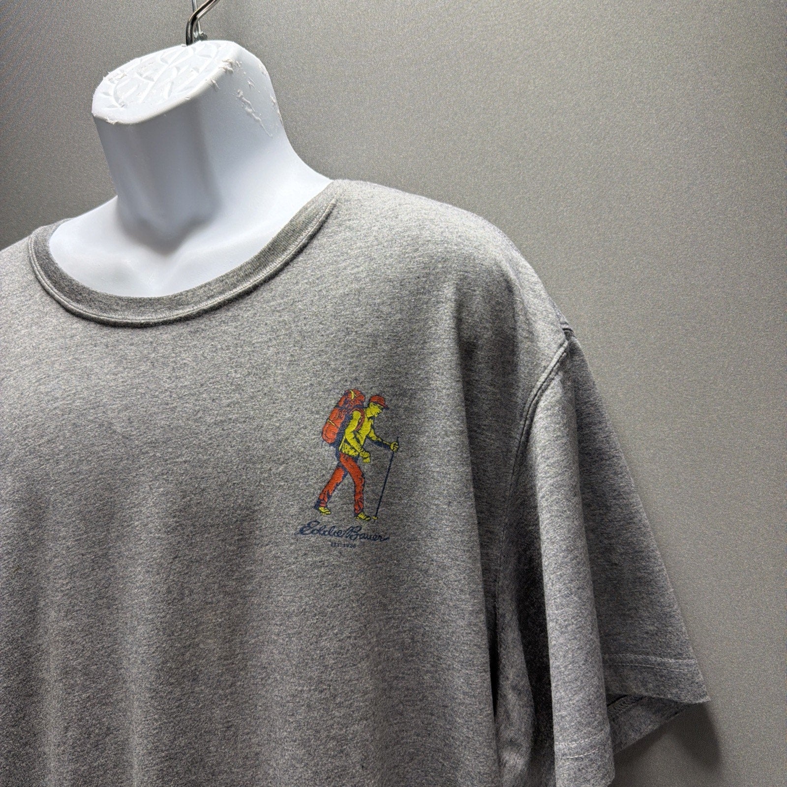 Eddie Bauer Men’s Legend Wash Guide Graphic Classic T-Shirt Color Grey Size 3XL