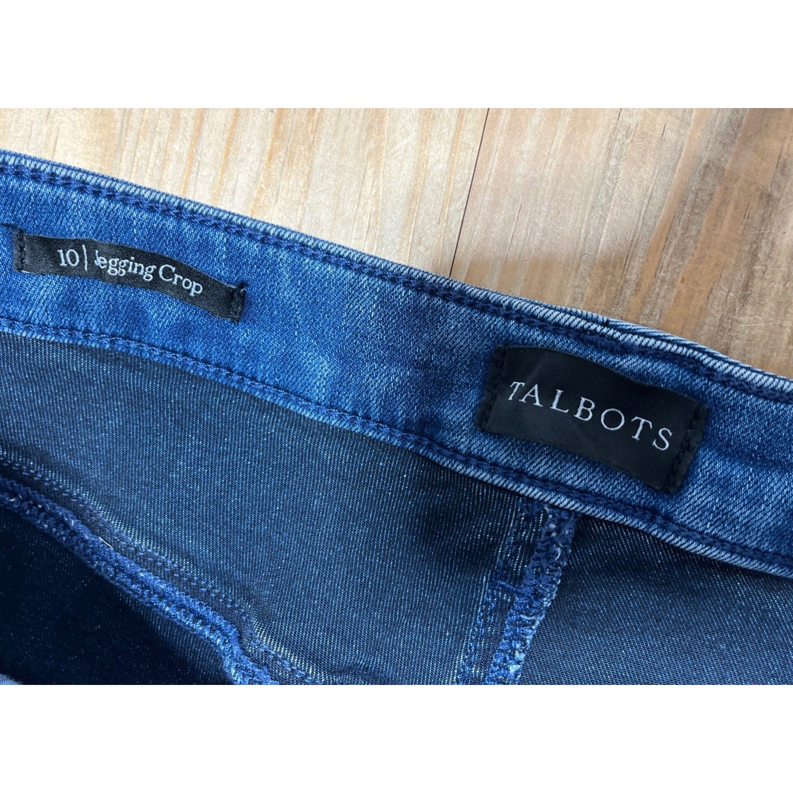 Talbots Flawless Womens 10 High Waist Jegging Jeans Crop Zip Fly