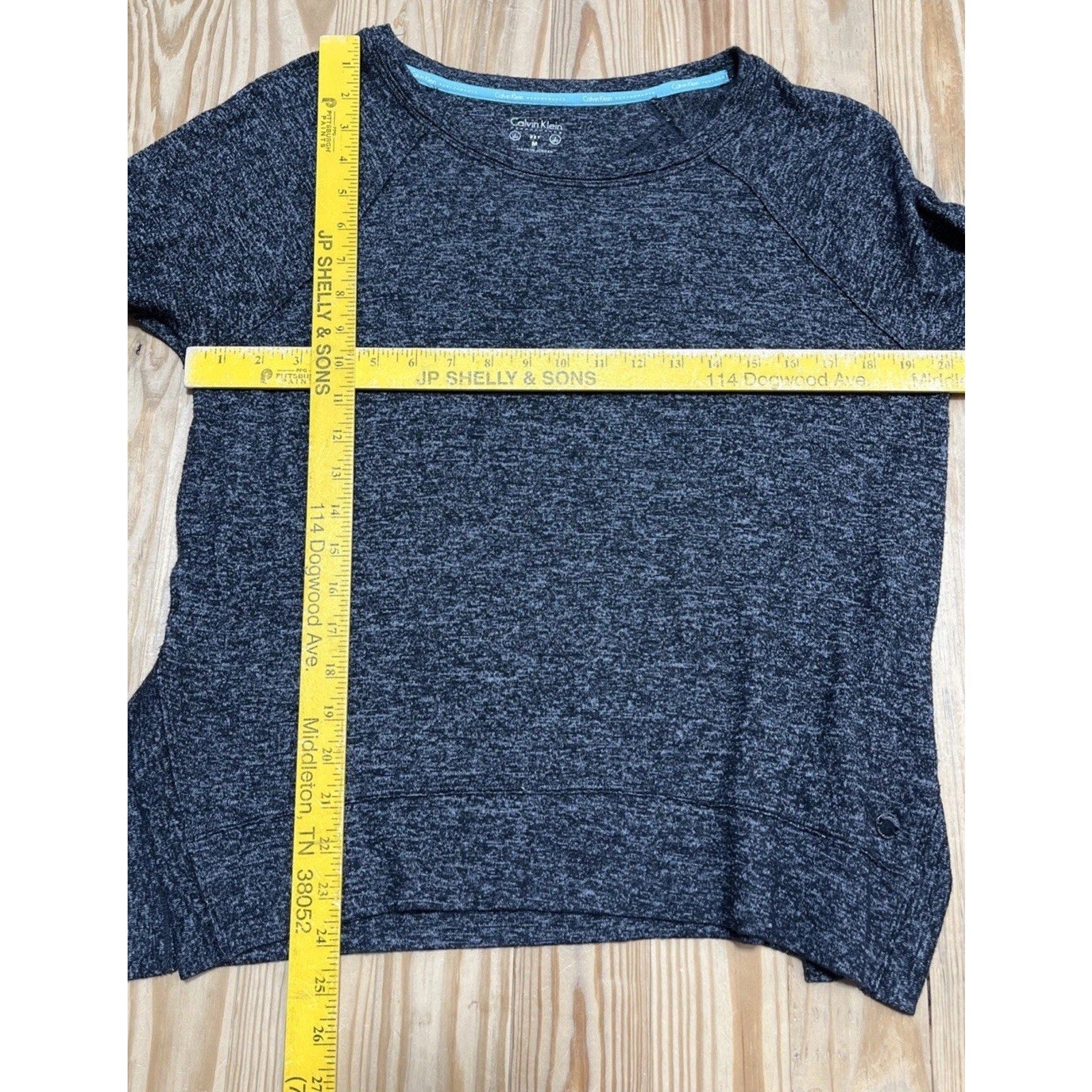 Calvin Klein Performance Quick Dry Top Charcoal Gray Athletic Fleece M