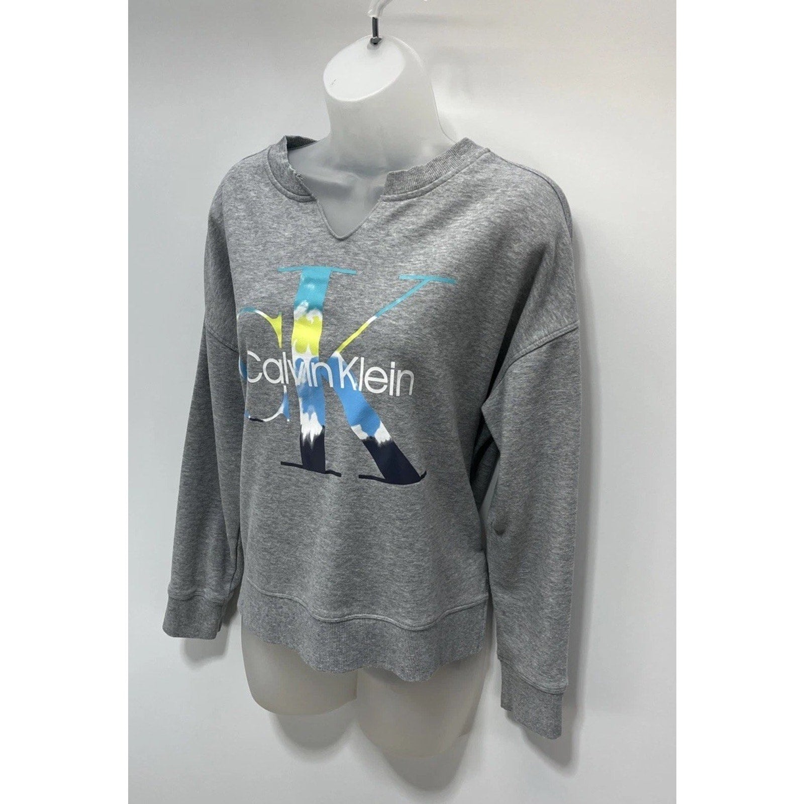 Calvin Klein Womens Heathered Gray Cropped Sweatshirt Size Medium Logo Pullover