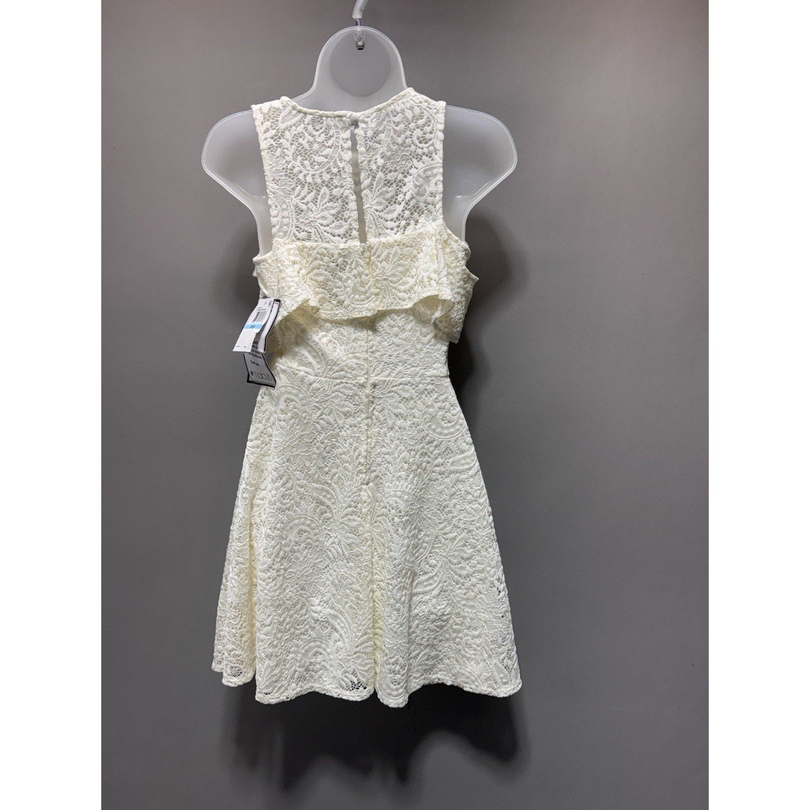 B Darlin Ivory Lace Cold Shoulder Fit Flare Dress Juniors 5/6 NWT Macy’s Party