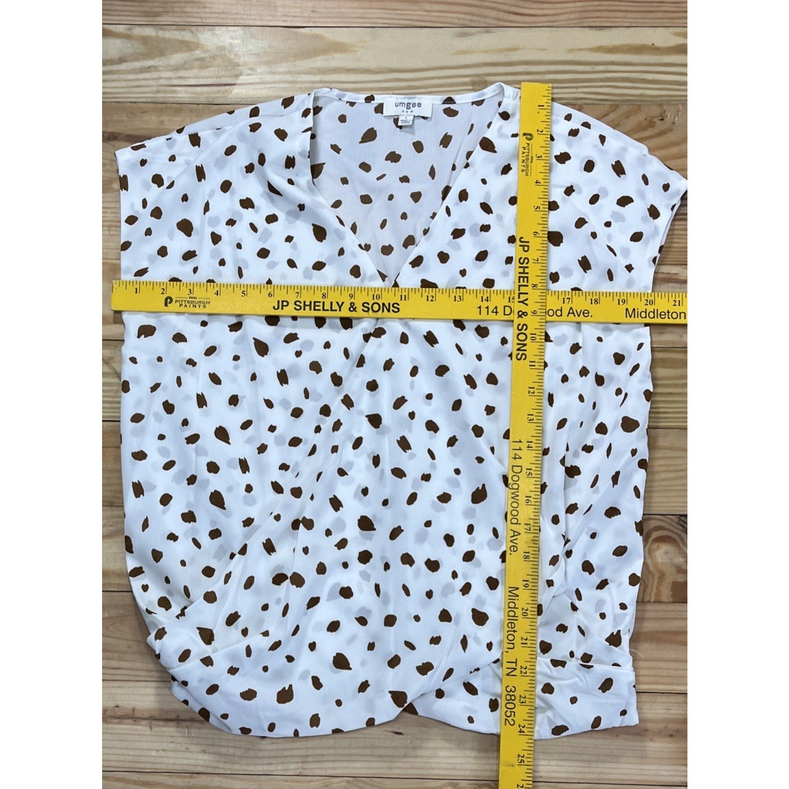 Umgee Dalmatian Print Crossbody Blouse Size Large