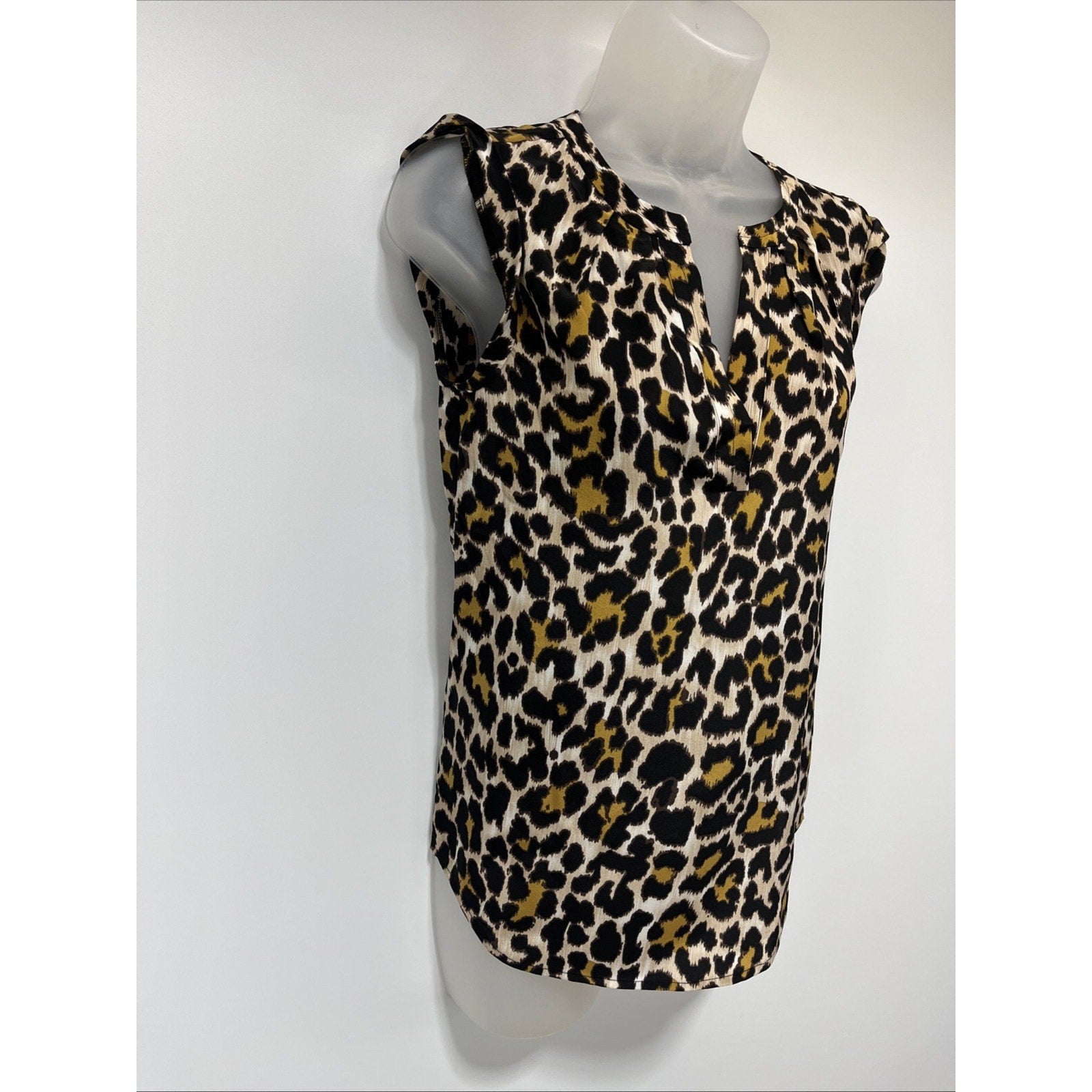 J.Crew Blouse Women 00 Silk Leopard Sleeveless V Neck Sheer Top Pleat Cruise +