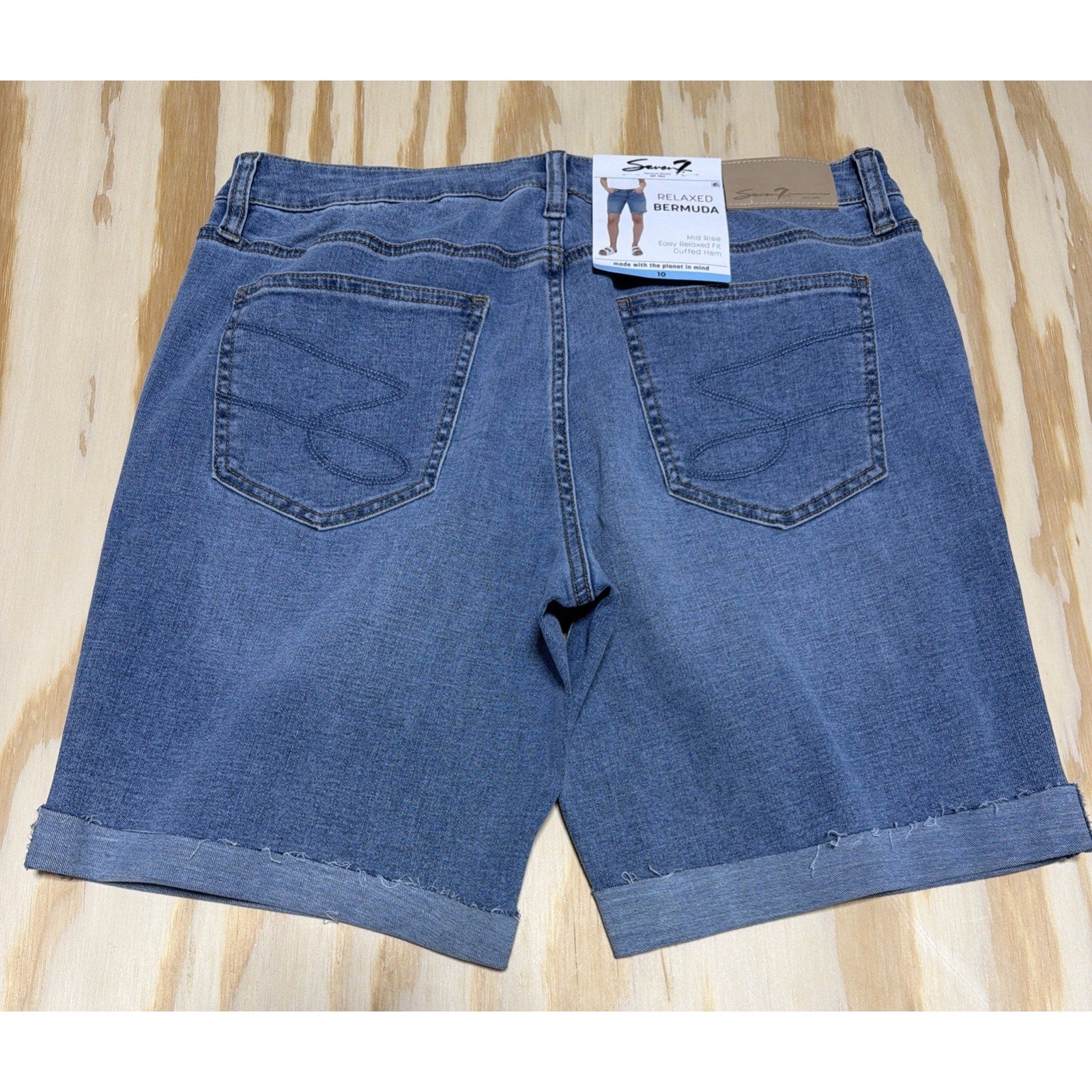 Seven7 Relaxed Cuffed Bermuda Denim Shorts Womens 10 Blue Denim Mid Rise New