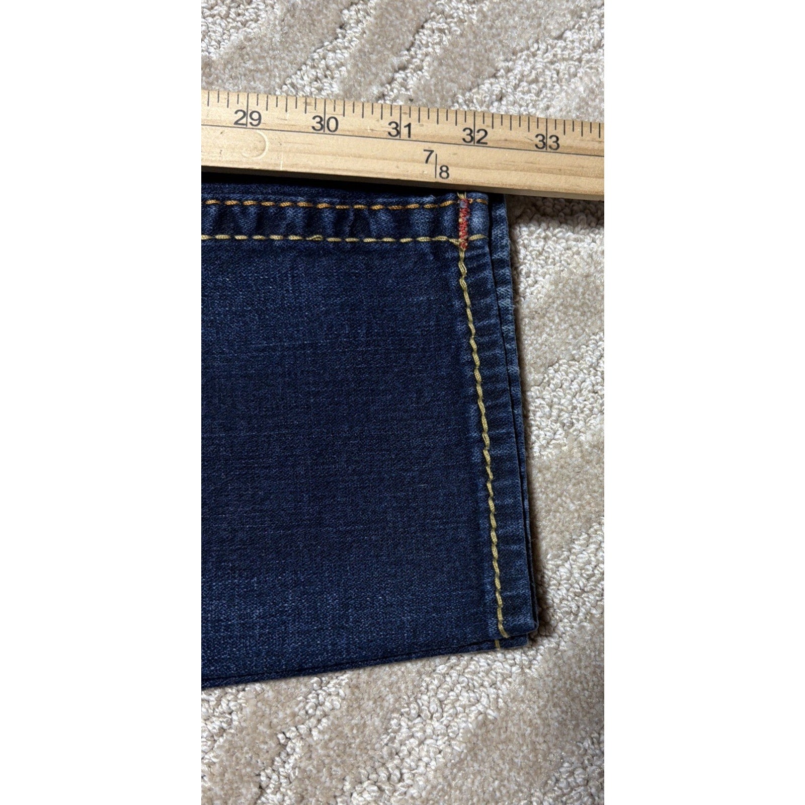 True Religion World Tour 32x32 Ultra Indigo Slim Flap Big T Mens Jeans Excellent