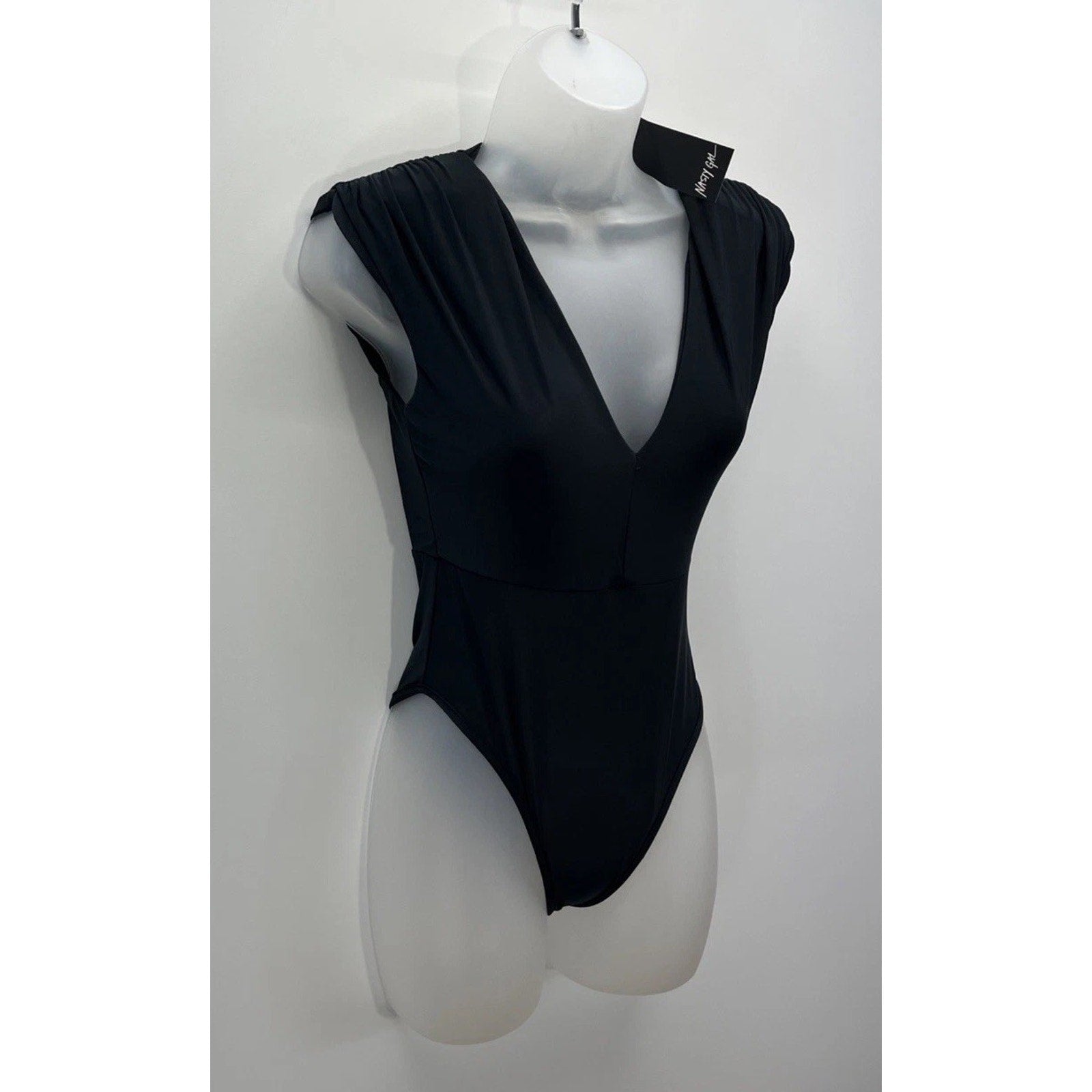 NWT Nasty Gal Shoulder Pad Slinky Plunge Bodysuit Black Size 0
