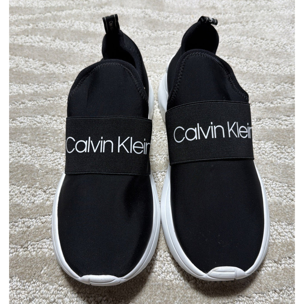 Calvin Klein Women’s Slip-On Uzza Sneakers Black / White Size 10