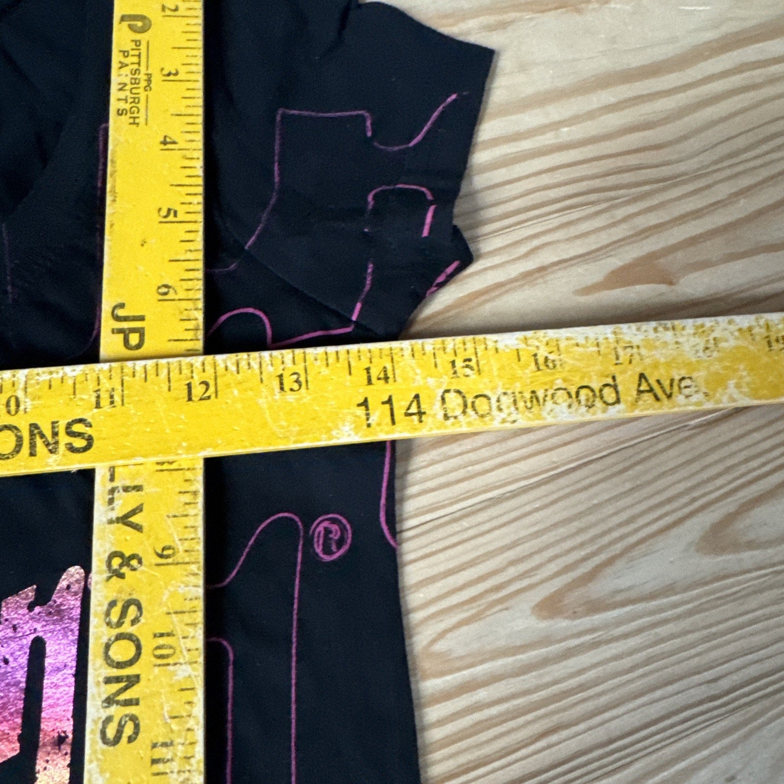 Gibson Pure T-Shirt Black Hot Pink Junior Size Small New Without Tags Vintage