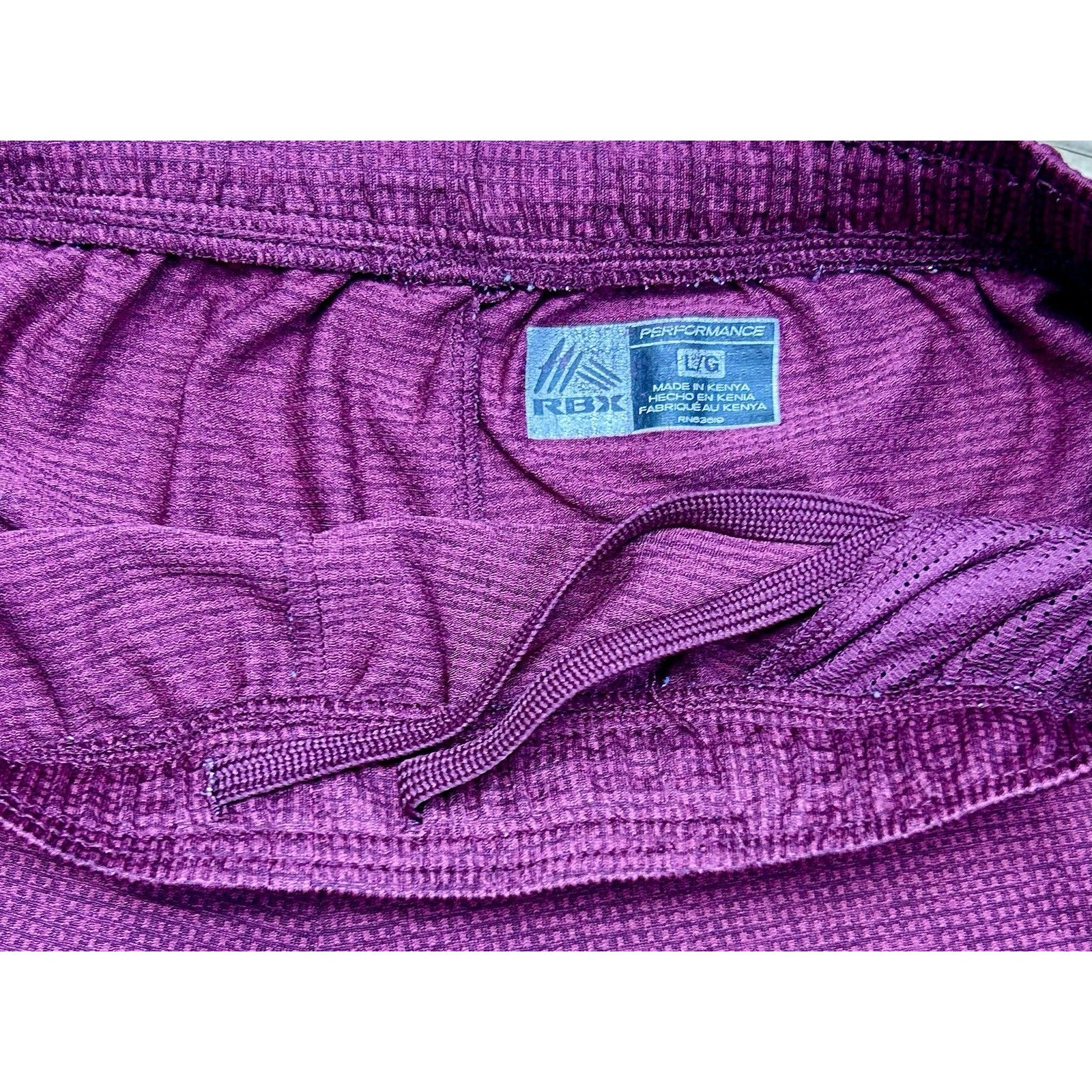 Reebok Men's Size L Burgundy Draw String Athletic Gym Basketball Shorts.