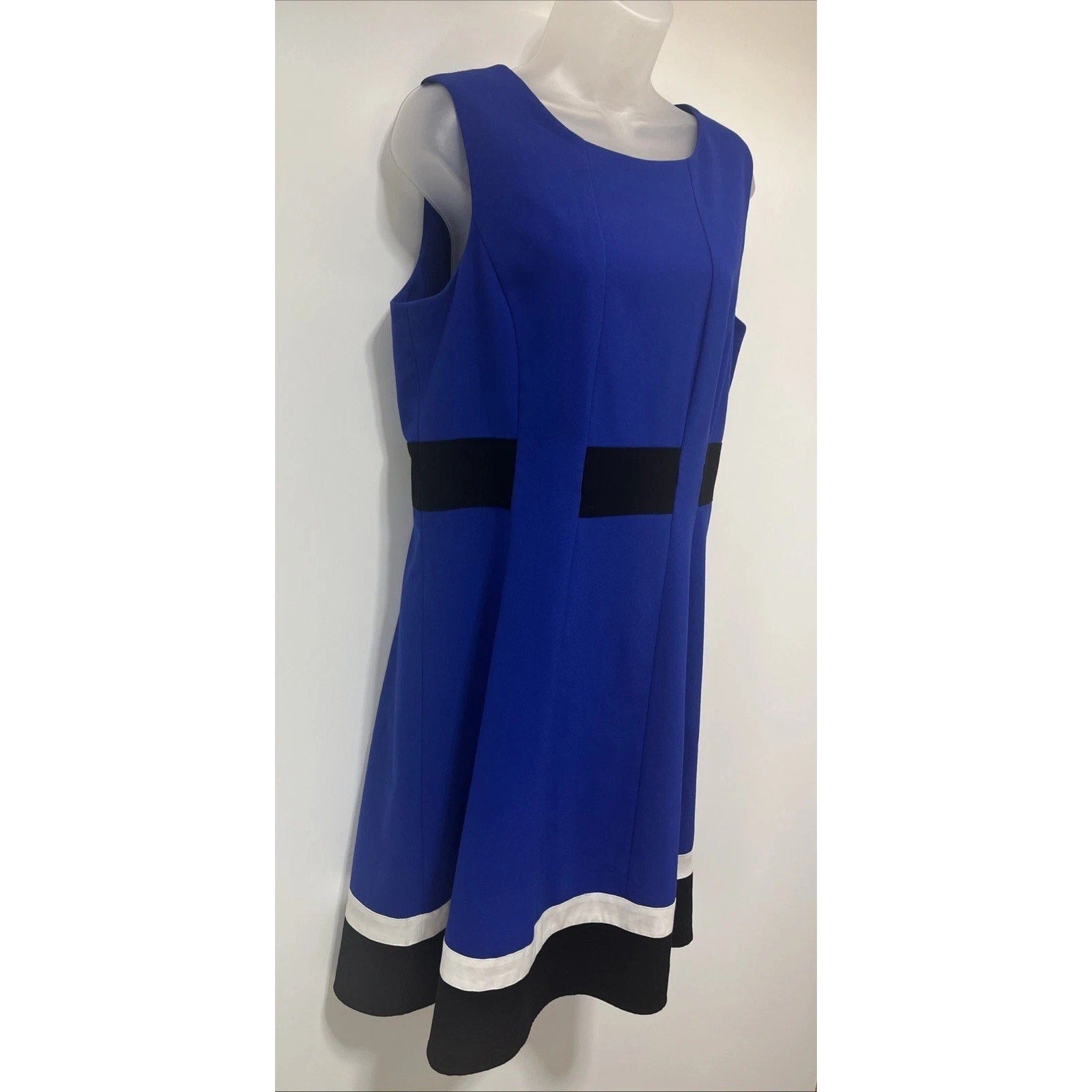 Calvin Klein Blue,White,Black Colorblock Fit & Flared Lined Dress Sz 12