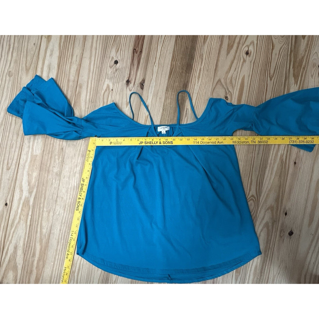 Umgee Mixed Media Boho Blouse Bell Sleeve Size Small Green.