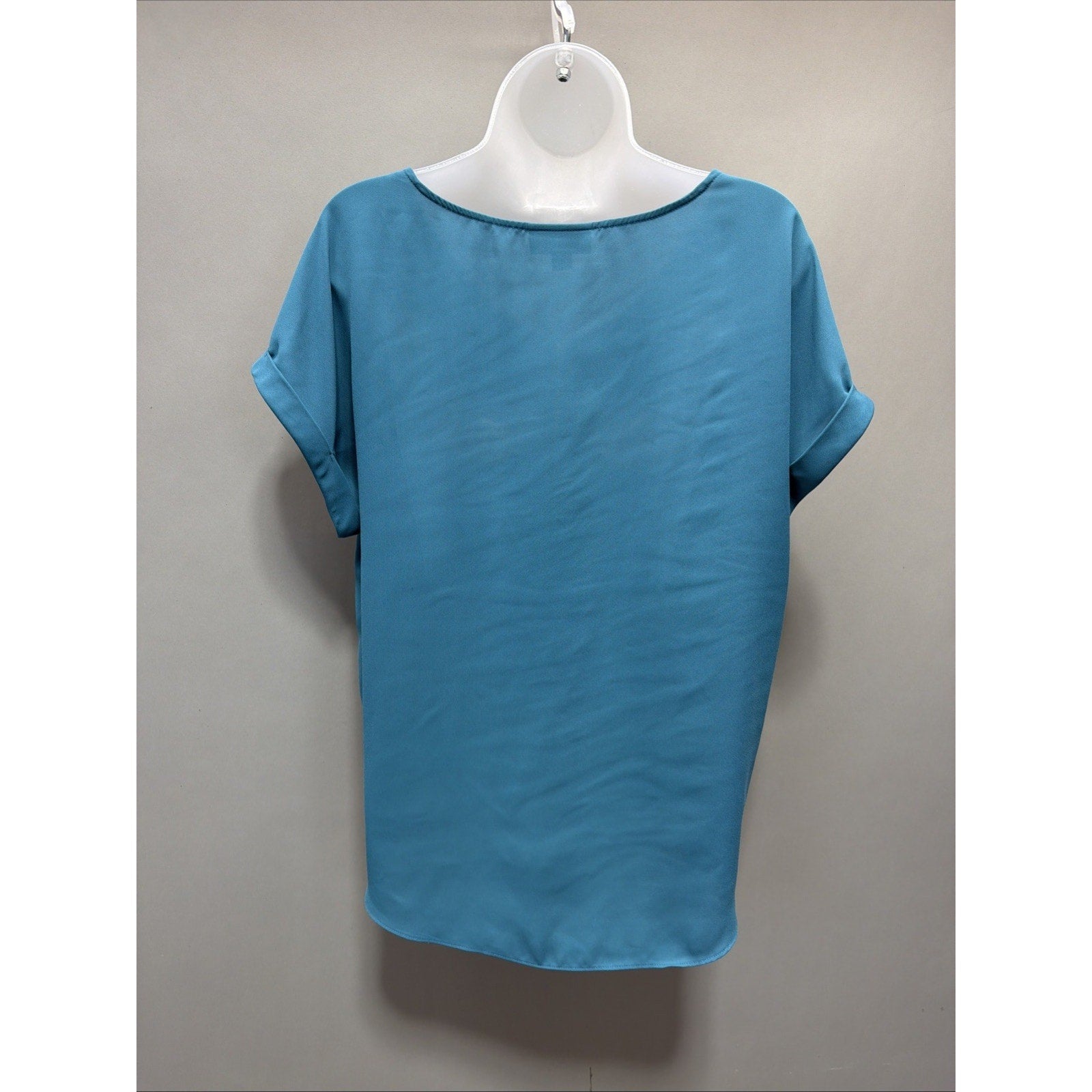 Bold Elements Cut To Curve Women’s Blue Shiffon Short Sleeve Shirt Gold Zip L