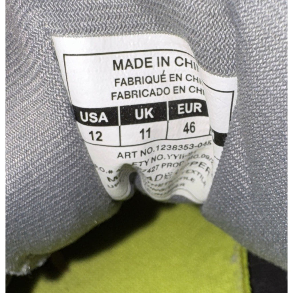 Men Under Armour Gray & Red Spine RPM Running Shoes US Size 12 1238353-045