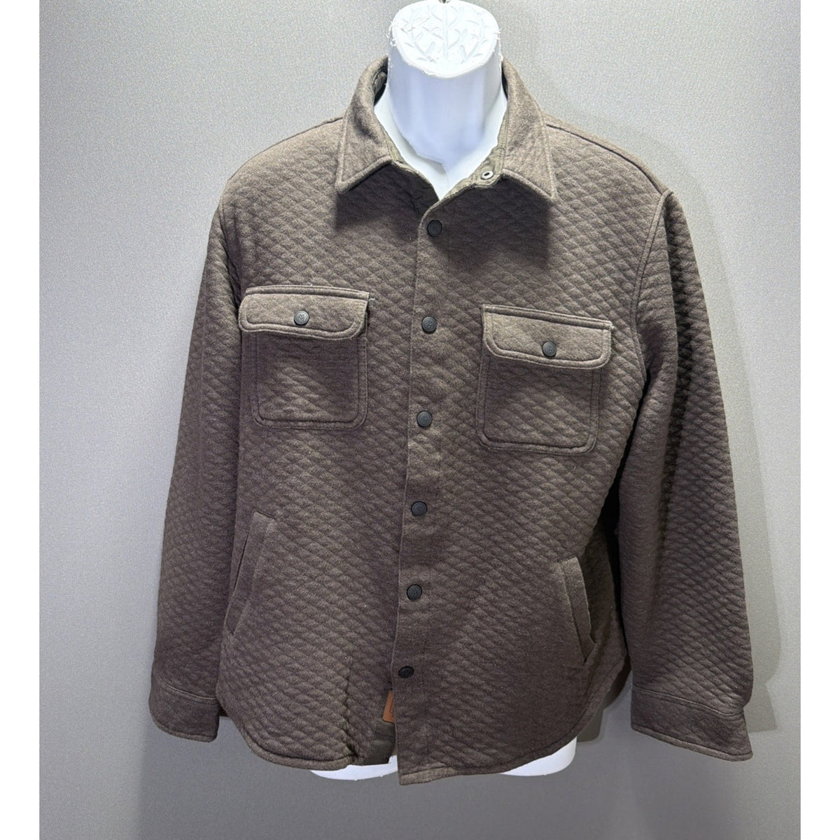 Cloudveil Mtn Works Shirt Jacket Mens Large Brown Quilted Snap Front Outdoor