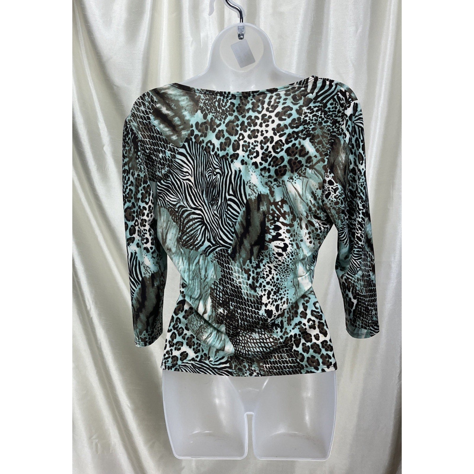 Dressbarn Women’s Size Petite Small Surplice Neckline Top Made In USA