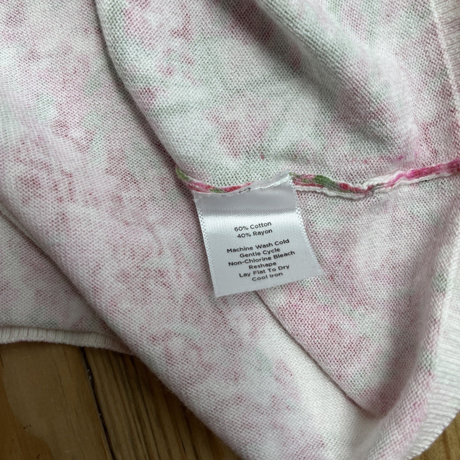 Talbots Women's Petite M Top Pink Red Floral 3/4 Sleeve Cotton Rayon