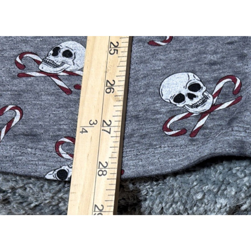 TORRID Classic Skull Candy Cane Short Sleeve T-Shirt Size 00 L Holiday