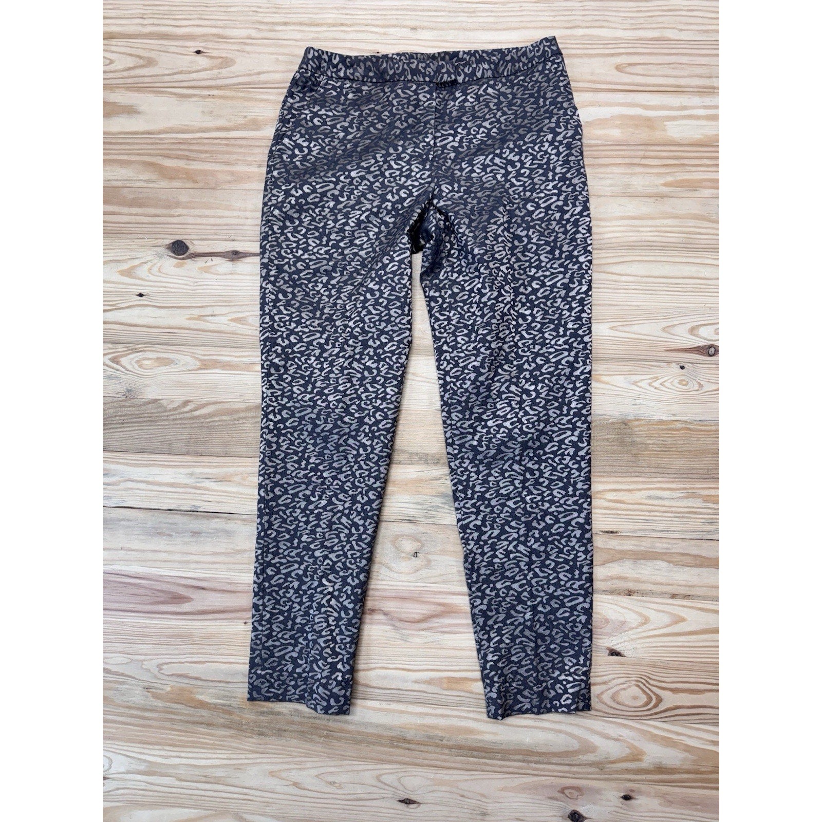 Cato Women’s Size 6 Pants Contemporary Fit Cheetah Print Stretch