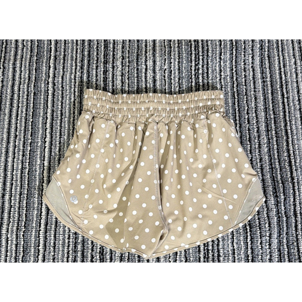 Lululemon Hotty Hot High-Rise Short 2.5" Simple Polka White Sheer Oak Size 4