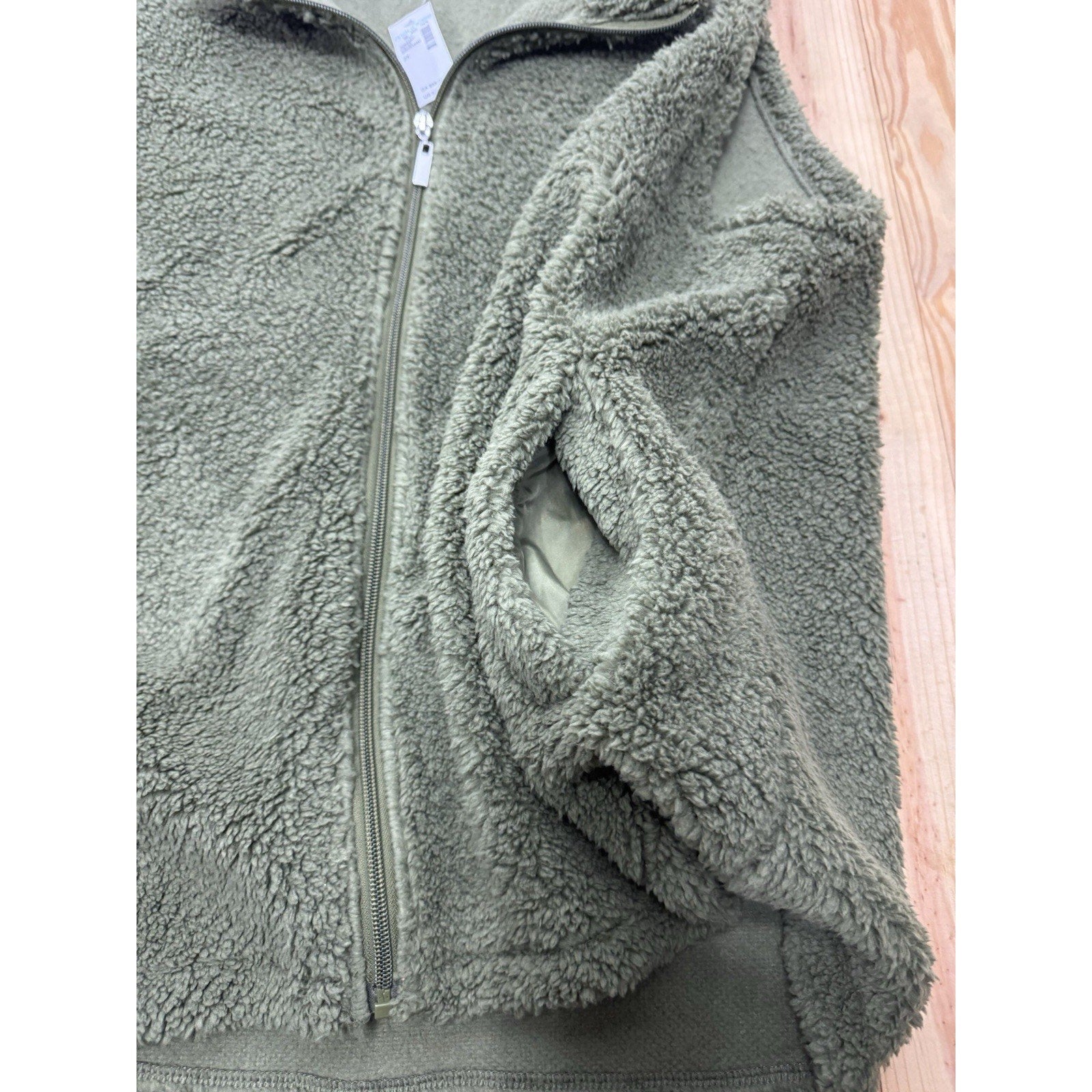 MAURICES Full Zip Up Mock Neck Green Faux Fur Sherpa Vest Women's Size 2XL NWT