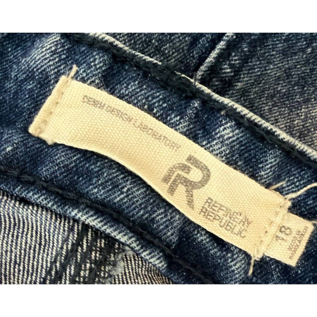 Refinery Republic Denim jeans size 18 sits 30 x 28 slim leg opening