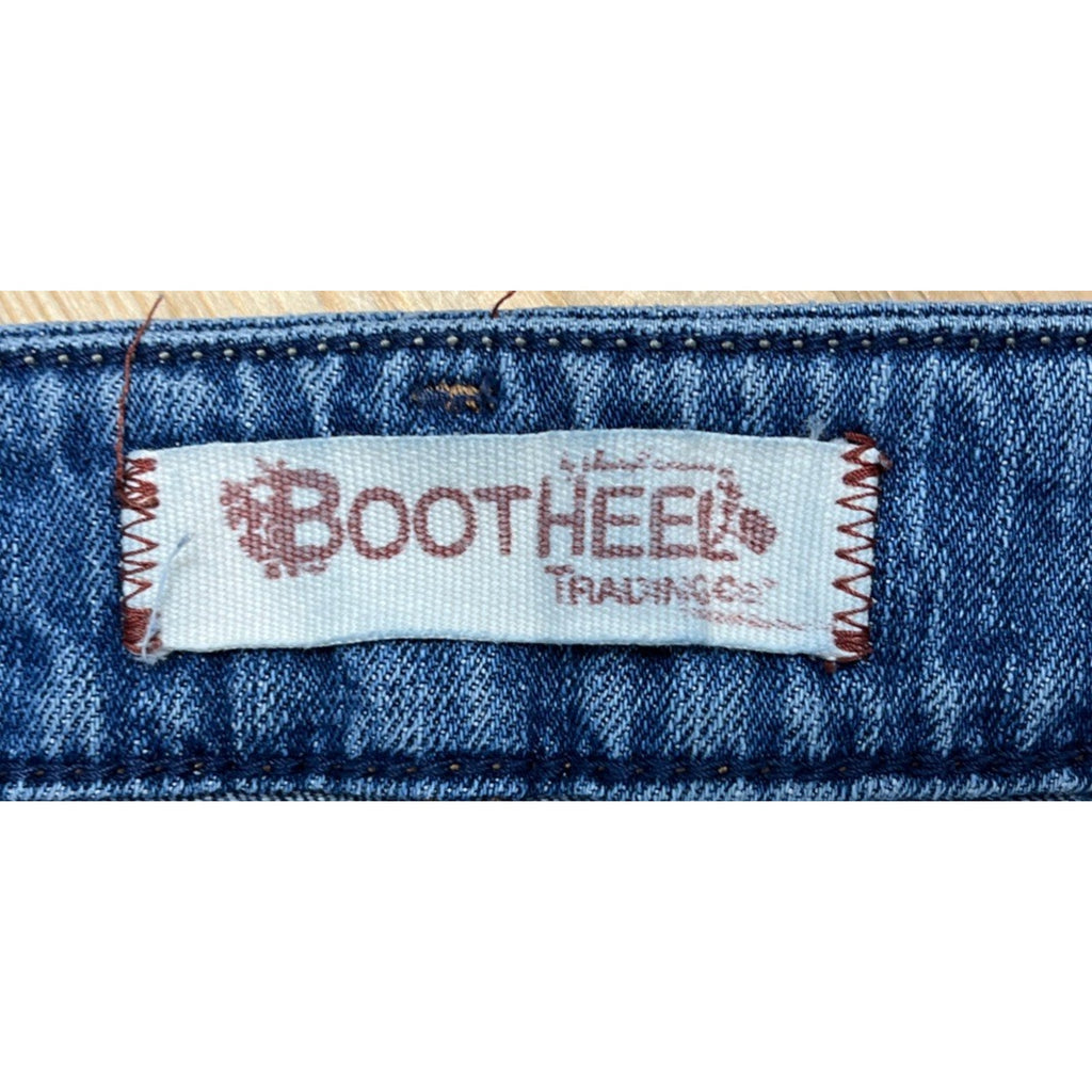 BOOTHEEL Trading Co Women's Jeans by Sheryl Crow Kennett Boot Medium Wash 32x32