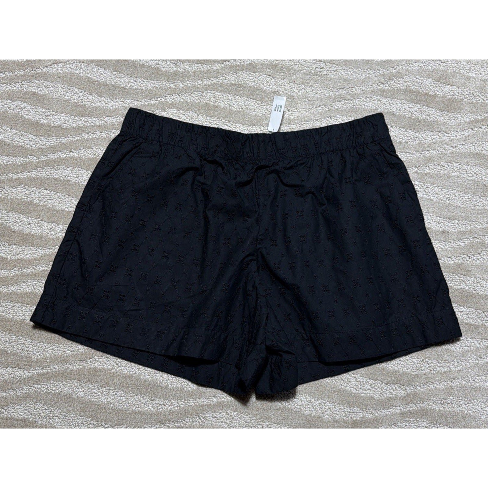 GAP Black Eyelet High Rise Shorts Lined Plus Size XL Summer 100% Cotton NWT